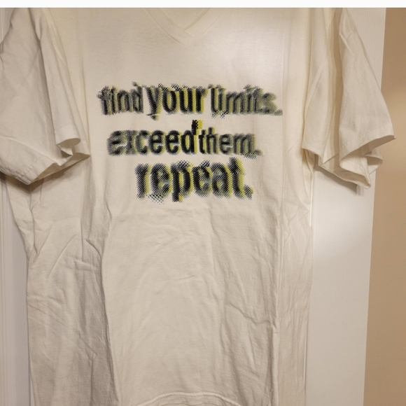 NIKE T-shirt ~ Retro 1990s era ~ V-neck~ Just DoIt Logo ~ Lg~ Unisex - Picture 14 of 14